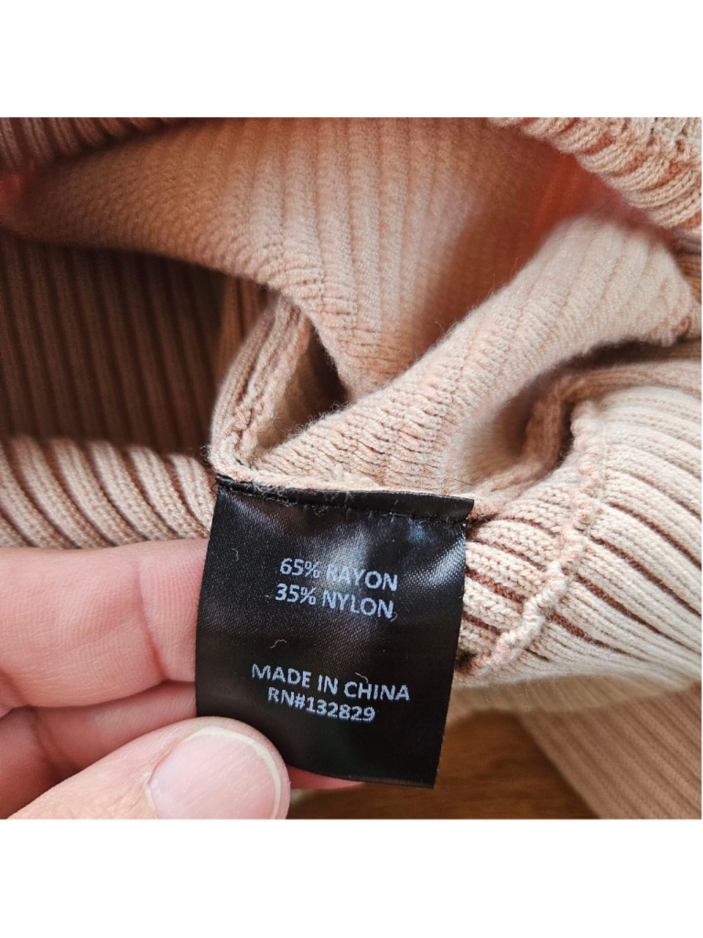 NBD Midori Mock Turtleneck Size S - Picture 5 of 5